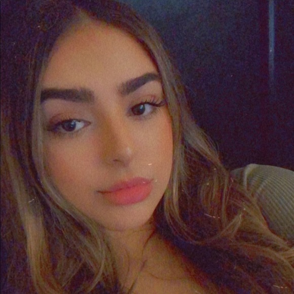 ✨Nikki✨ - Picture 2 of 4